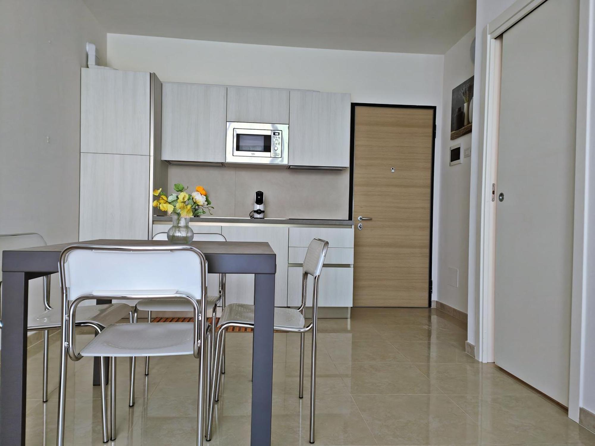 Apartment Mare45 - 10 Minutes Walk From The Beach With One Private Ombrella And Two Sun-Beds Eraclea Mare Εξωτερικό φωτογραφία